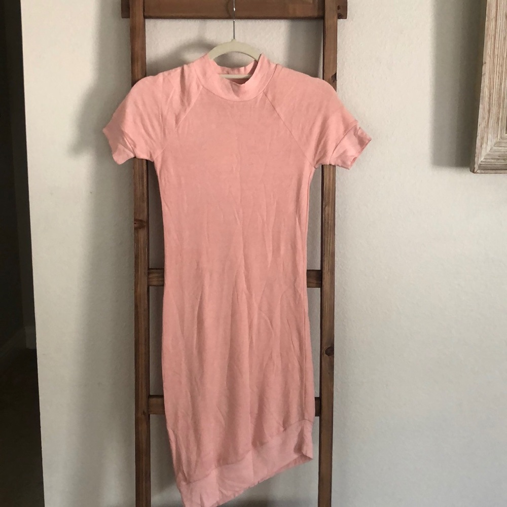 BCBG Asymmetrical Shortsleeved Sweater dress: Rose